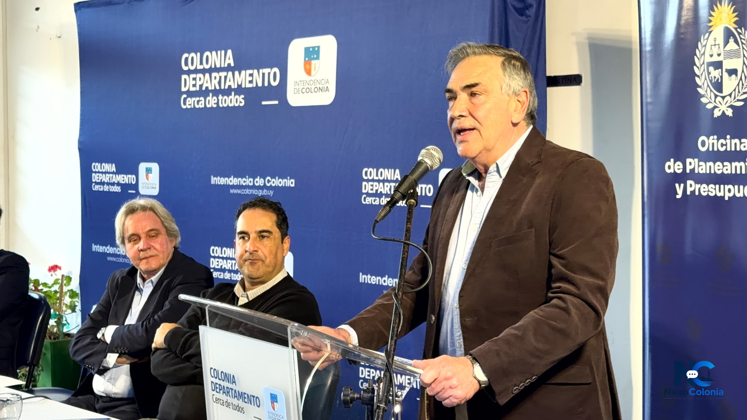 Se firmó el contrato para la remodelación de la Avenida Profesor Carminillo Mederos — fotografía 6 de 9