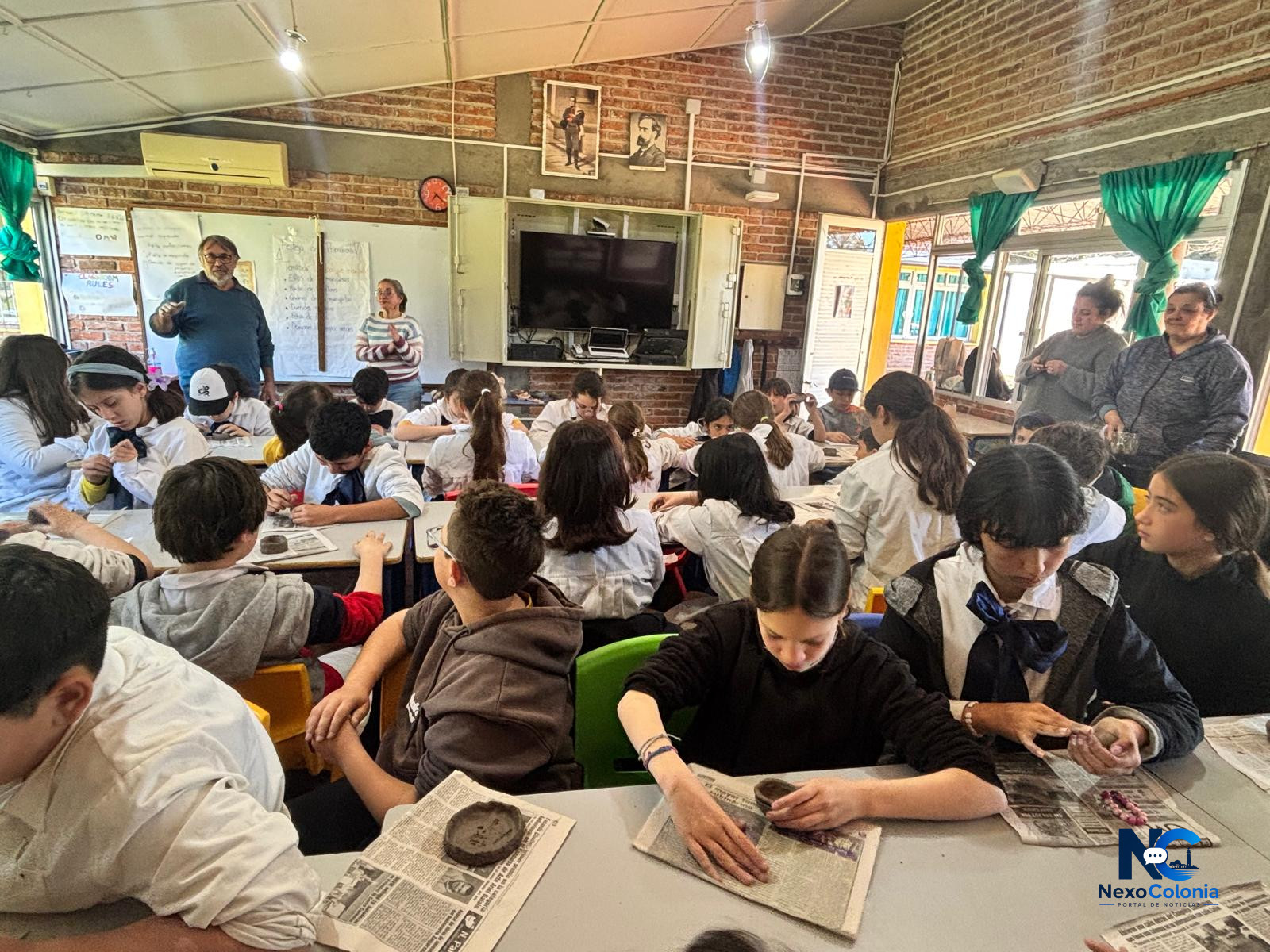 El Museo Arqueológico Mora continúa acercando el patrimonio a las escuelas rurales de la zona. — fotografía 3 de 4