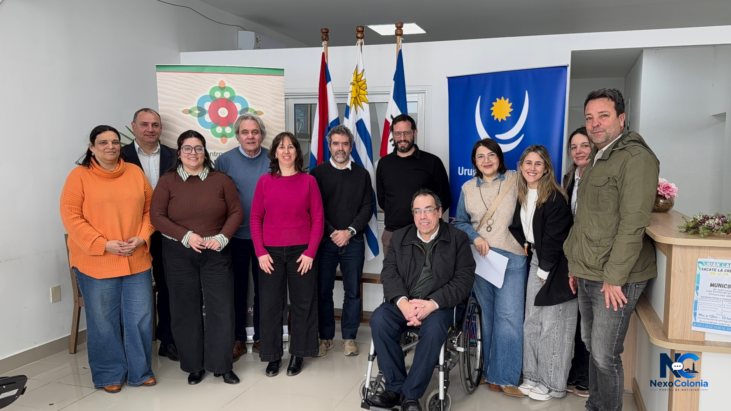 Ministro de Turismo Pablo Menoni visitó Juan Lacaze y entregó equipamiento para fortalecer la accesibilidad — fotografía 2 de 4